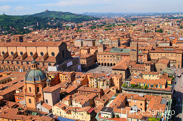 Bologna, Italy is one of the most beautiful cities I've visited