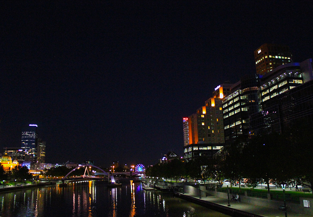Melbourne at Night. Photo: Erin De Santiago